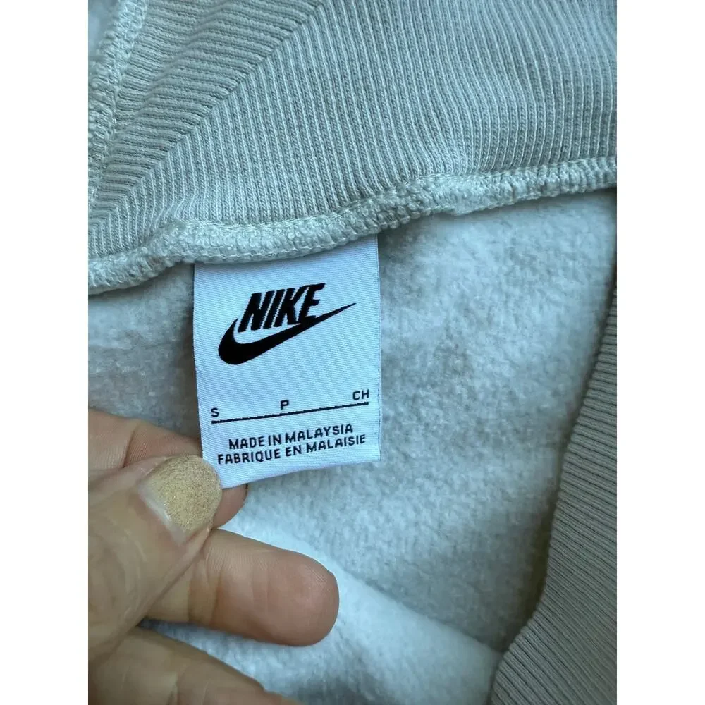 Nike Phoenix oversized Women's sweatshirt, cream, size medium, double v neck